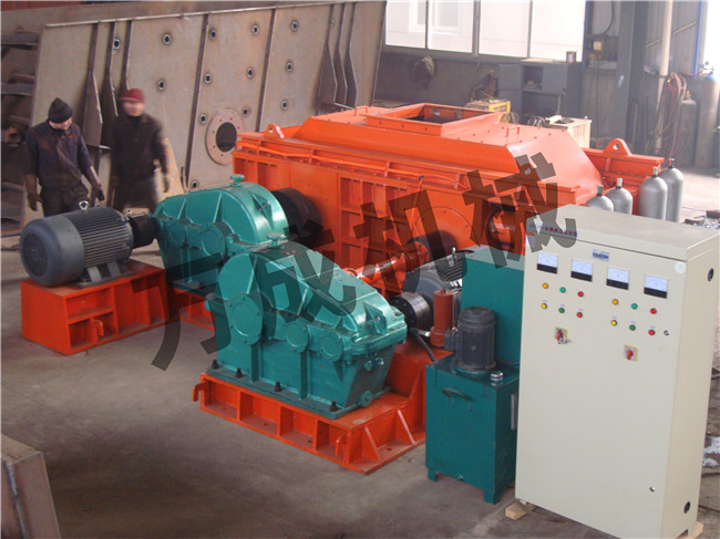 PG2X对辊式破碎机